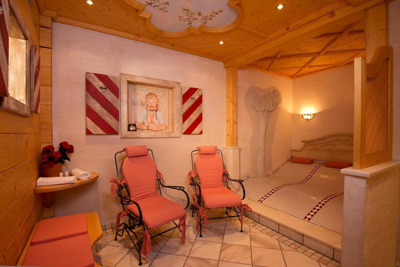Hotel Garni Haus Tyrol Obertauern Exterior photo