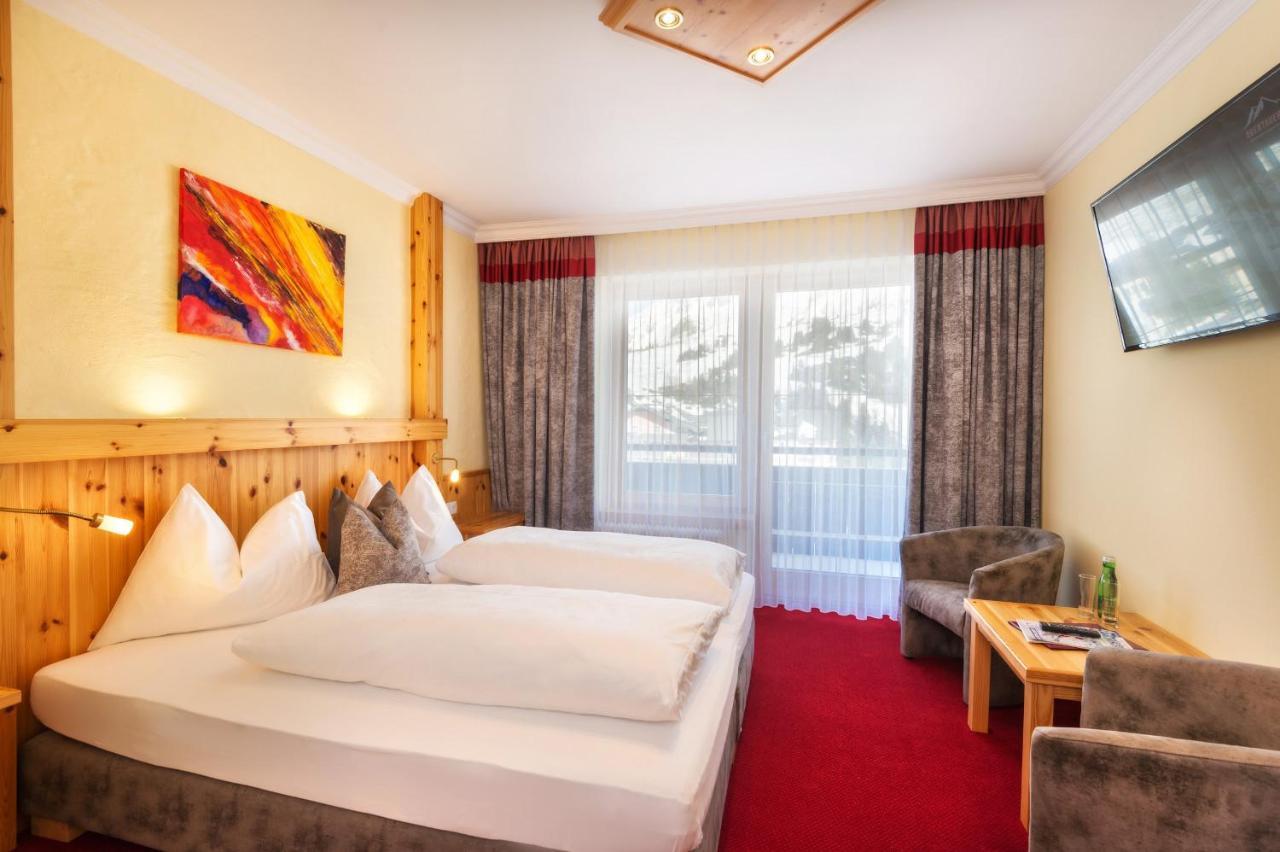 Hotel Garni Haus Tyrol Obertauern Exterior photo